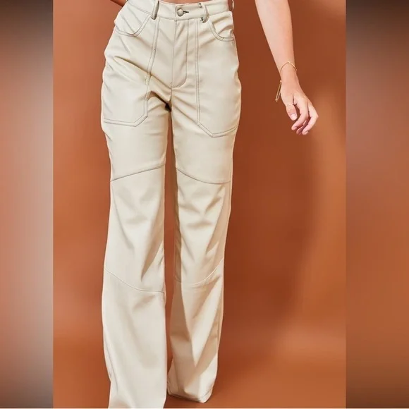 Women's Cream Wide-Leg Pants - Picture 4 of 4